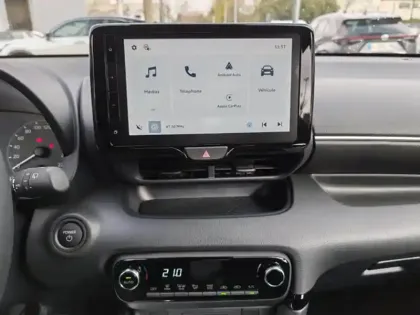 Photo 11 Toyota Yaris Hybride 116h Dynamic MY25