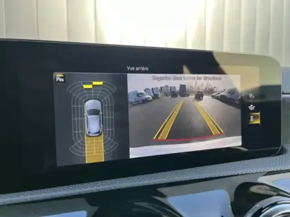 Photo 19 Mercedes Classe A 180 d AMG Line