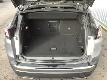 Photo 9 Peugeot 3008 Hybrid 136 e-DCS6 GT