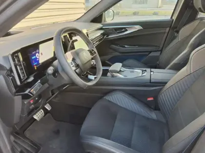 Photo 10 Renault Rafale Nouveau E-Tech full hybrid 200ch esprit Alpine