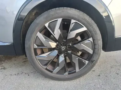 Photo 8 Renault Rafale Nouveau E-Tech full hybrid 200ch esprit Alpine