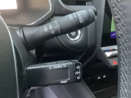 Photo 19 Renault Symbioz Nouveau E-Tech full hybrid 145 Iconic