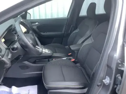 Photo 10 Renault Symbioz Nouveau E-Tech full hybrid 145 Iconic