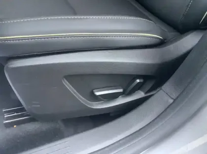 Photo 25 Renault Symbioz Nouveau E-Tech full hybrid 145 Iconic