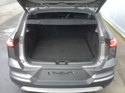 Photo 9 Renault Symbioz Nouveau E-Tech full hybrid 145 Iconic