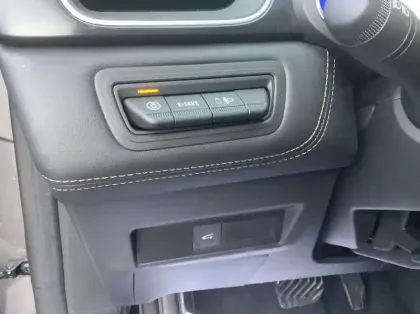 Photo 28 Renault Symbioz Nouveau E-Tech full hybrid 145 Iconic