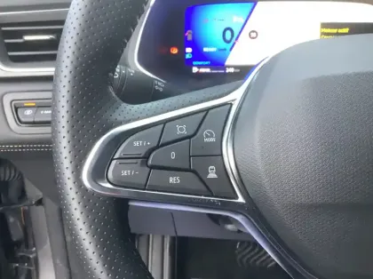 Photo 23 Renault Symbioz Nouveau E-Tech full hybrid 145 Iconic