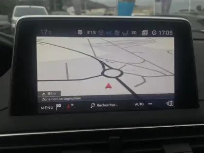 Photo 10 Peugeot 3008 II 1.6 BLUEHDI 120 S&S ALLURE