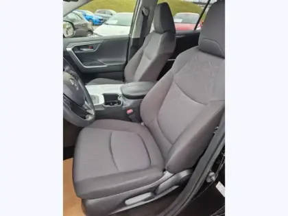 Photo 11 Toyota Rav4 Hybride 2WD 218ch Dynamic