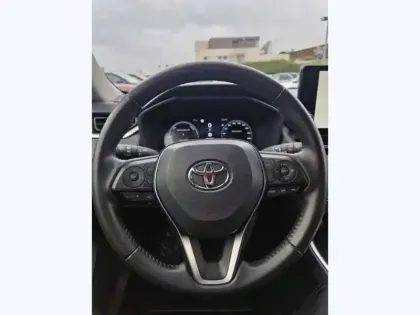 Photo 13 Toyota Rav4 Hybride 2WD 218ch Dynamic