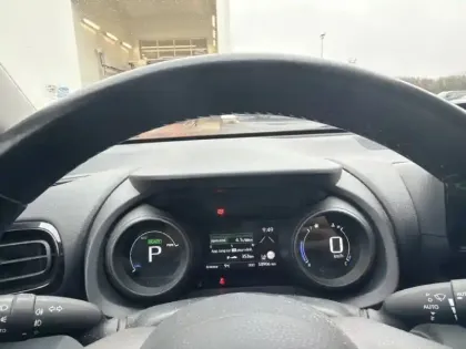 Photo 14 Toyota Yaris Hybrid Design 1.5 116 ch