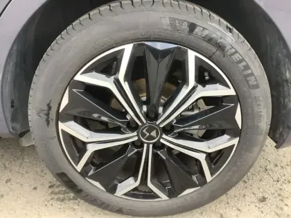 Photo 8 DS DS 4 BlueHDi 130 EAT8 Etoile - Cuir Nappa