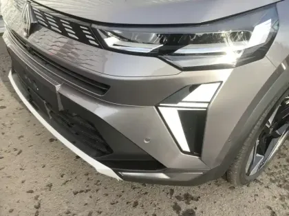 Photo 27 Renault Symbioz Nouveau E-Tech full hybrid 145 Iconic