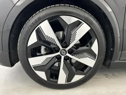 Photo 20 Renault Megane E-Tech Electric EV60 220ch Techno super charge