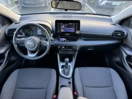 Photo 11 Toyota Yaris Hybride 116h Dynamic