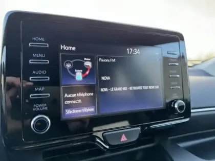 Photo 14 Toyota Yaris Hybride 116h Dynamic