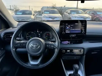 Photo 6 Toyota Yaris Hybride 116h Dynamic