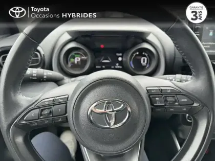 Photo 12 Toyota Yaris  116h Design 5p MY22