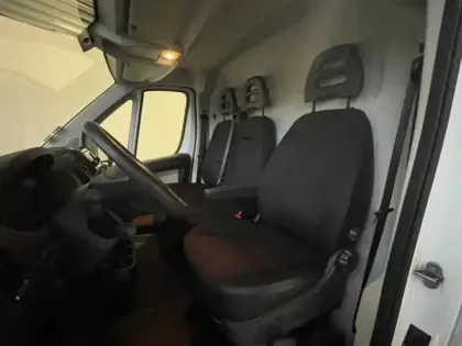 Photo 5 Peugeot Boxer  Fg 333 L2H2 2.2 BlueHDi S&S 140ch Asphalt