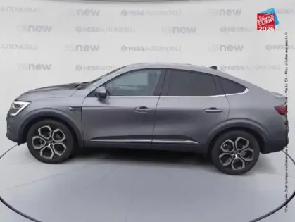 Photo 8 Renault Arkana  1.3 TCe mild hybrid 140ch Techno EDC -22 Camera Attelage