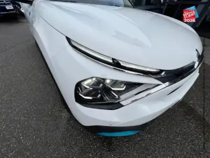 Photo 12 Citroën C4  Moteur électrique 136ch (100 kW) Shine Automatique