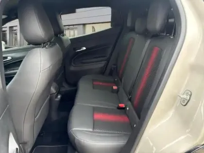 Photo 9 Alfa Romeo Junior  1.2 Ibrida 136ch DCT6