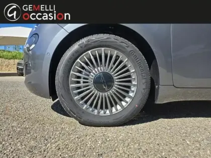 Photo 13 Fiat 500 C e 118ch Pack Confort & Style & Tech MY23