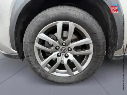 Photo 9 Lexus Nx  300h 4WD Luxe Tpano Sieges chauf/cuir GPS Camera