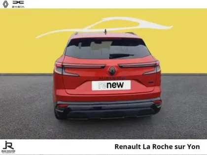 Photo 10 Renault Austral  1.2 E-Tech full hybrid 200ch Iconic esprit Alpine