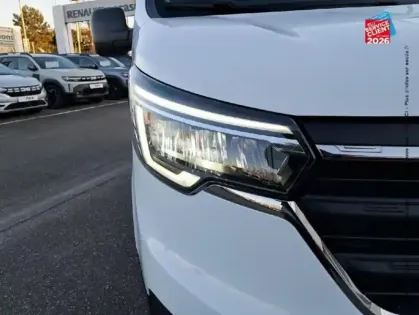 Photo 27 Renault Trafic Gén. III (F82) Ph3 Confort 4