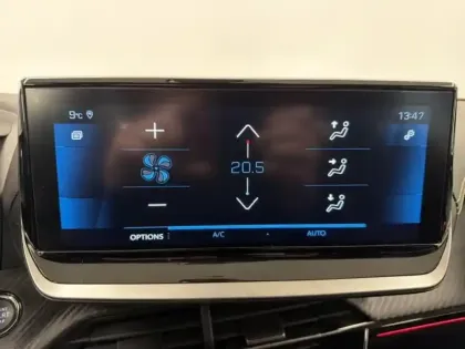 Photo 12 Peugeot 208  1.2 PureTech 130ch S&S GT EAT8