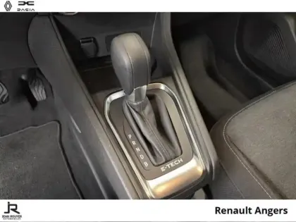 Photo 5 Renault Captur  1.6 E-Tech hybride 145ch Evolution