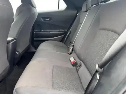 Photo 13 Toyota C-HR  1.8 Hybride 140ch Dynamic NG23