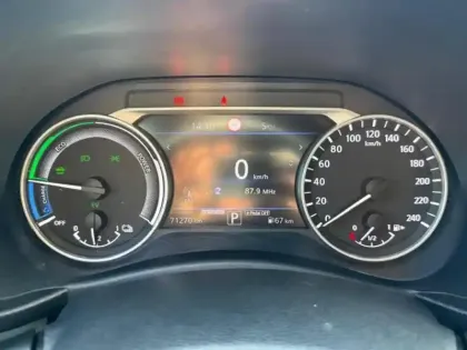 Photo 12 Nissan Juke Gén. II (F16) Ph1 Première Edition 5