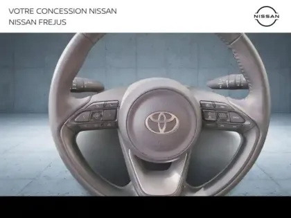 Photo 13 Toyota Yaris  116h Dynamic 5p MY25