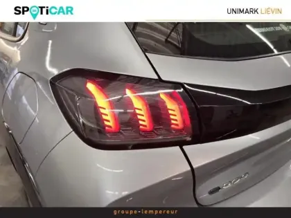 Photo 8 Peugeot 208  e- 136ch Allure Pack