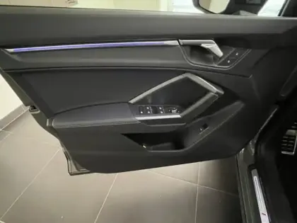 Photo 14 Audi Q3  Sportback 35 TDI 150ch S line plus S tronic 7