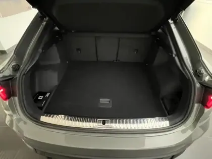 Photo 9 Audi Q3  Sportback 35 TDI 150ch S line plus S tronic 7