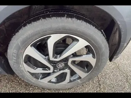 Photo 11 Toyota Aygo  X 1.0 VVT-i 72ch Design MY24