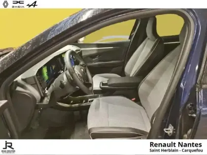 Photo 12 Renault Scenic  E-Tech Electric 220ch Techno grande autonomie -24