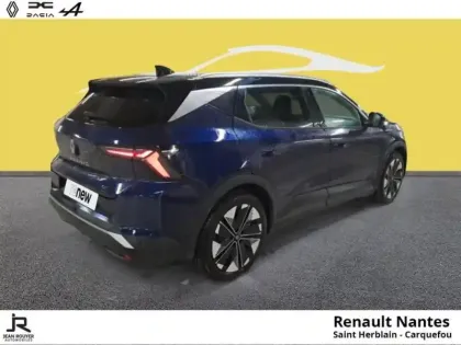 Photo 6 Renault Scenic  E-Tech Electric 220ch Techno grande autonomie -24