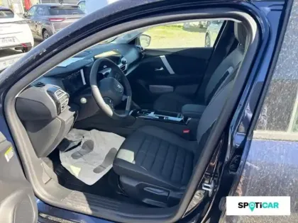 Photo 8 Citroën C4  1.2 Hybride 145ch S&S PLUS Automatique