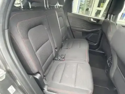 Photo 11 Ford Kuga Gén. III Ph1 ST-Line 5