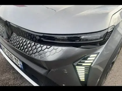 Photo 12 Renault Scenic  E-Tech Electric 220ch Techno grande autonomie -24