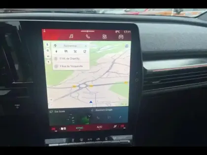 Photo 14 Renault Scenic  E-Tech Electric 220ch Techno grande autonomie -24