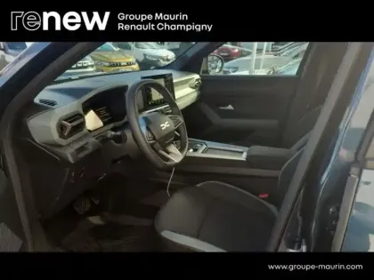 Photo 9 Dacia Bigster  1.8 hybrid 155ch Extreme