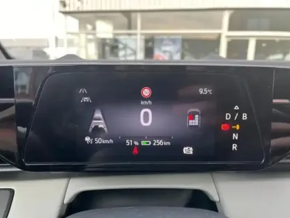 Photo 10 Ford Capri  286ch Extended Range 77kWh RWD