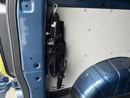 Photo 9 Ford Custom Gén. II Ph1 Sport 1