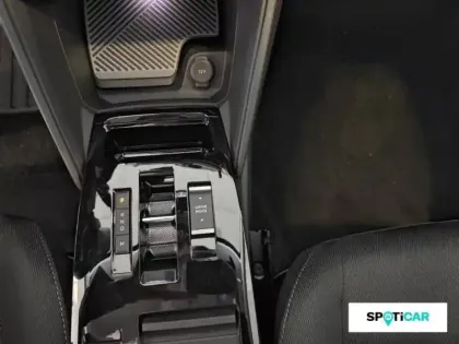 Photo 14 Citroën C4  1.2 Hybride 145ch S&S PLUS Automatique