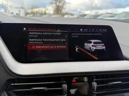 Photo 12 BMW Serie 1 Série 1 118iA 136ch M Sport DKG7